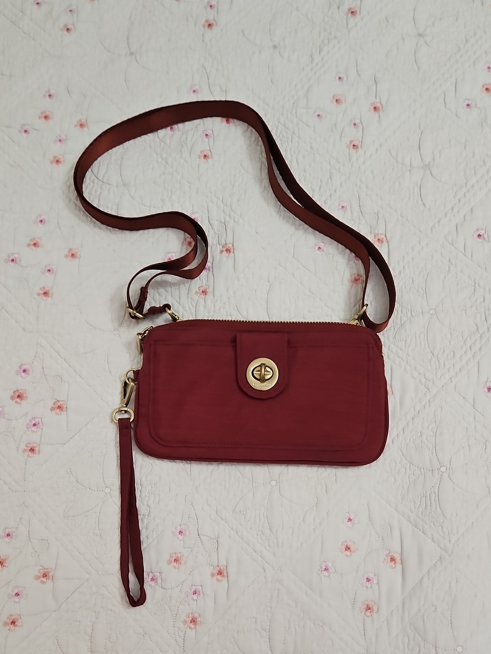 Baggallini Maroon Crossbody Lightweight Everyday RFID Shoulder Bag Wallet 8x5